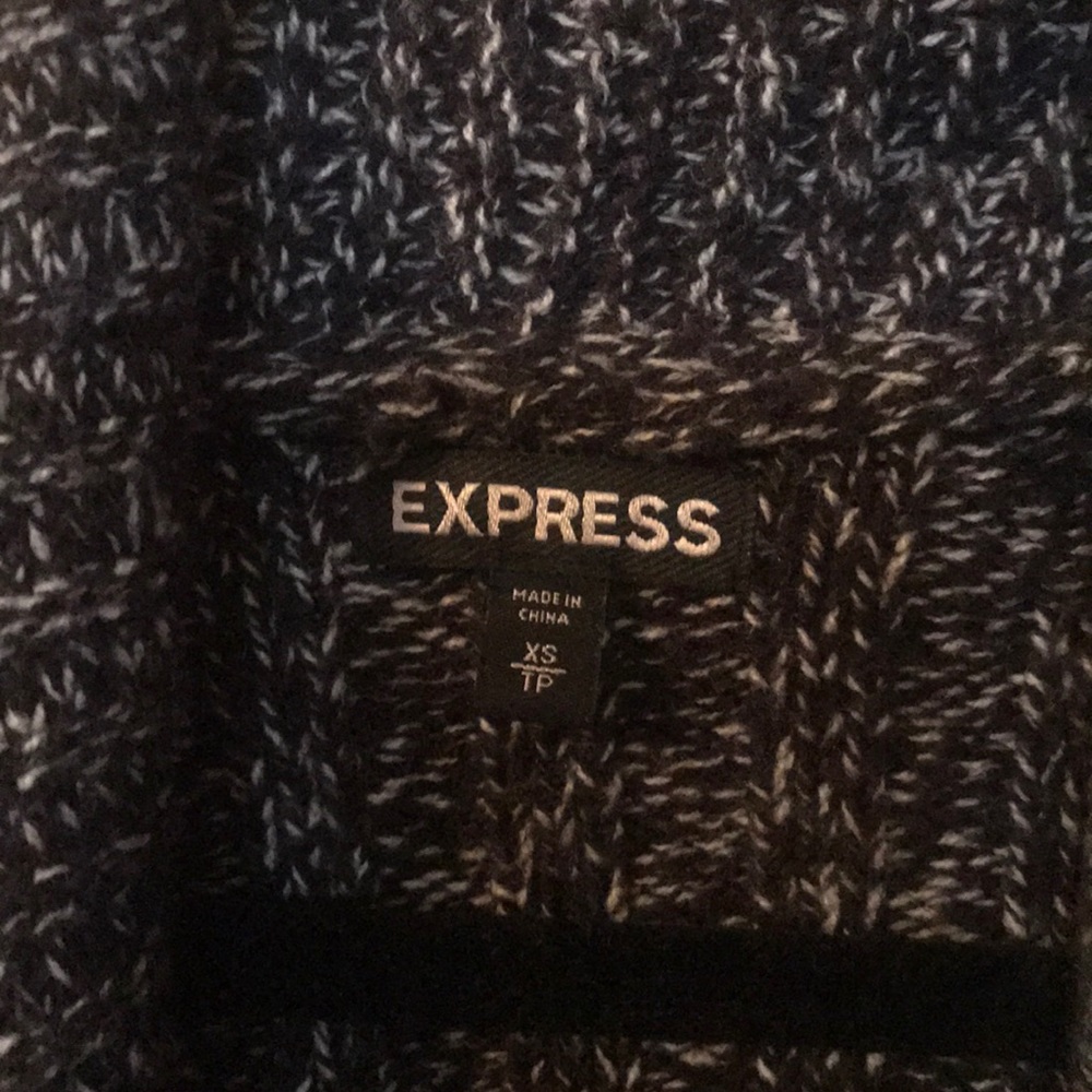 Sweater - Picture 2 of 4